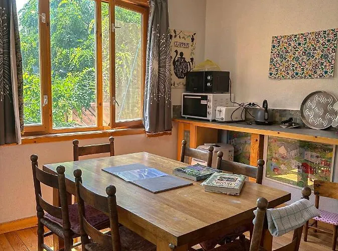 キャンプ場 Camping Kromidovo